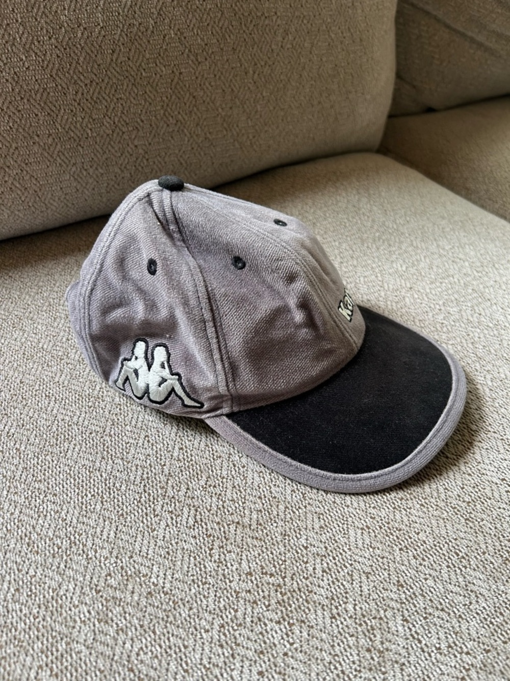 Kappa Two-Tone Grey and Black Logo Cap Men’s